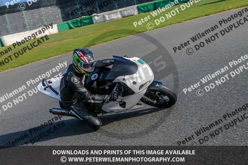 PJM Wedding Photography;enduro digital images;event digital images;eventdigitalimages;mallory park;mallory park photographs;mallory park trackday;mallory park trackday photographs;no limits trackdays;peter wileman photography;racing digital images;trackday digital images;trackday photos